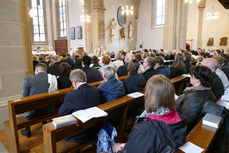 1. Heilige Kommunion in St. Crescentius (Foto: Karl-Franz Thiede)